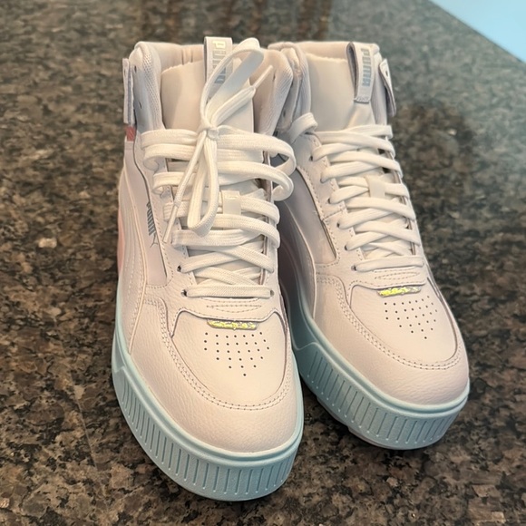 Puma Karmen Rebelle mid exotics White and Iridescent Platform Sneakers NWT 9 - Picture 14 of 15
